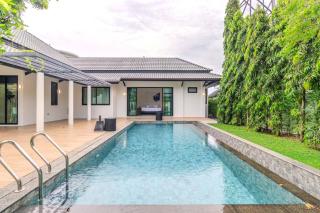 Bangtao Beach Walk Villa by Taan Residence - 7