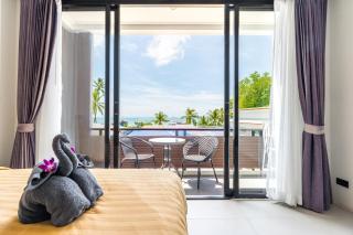 Rockstar Beach Apartments - 4