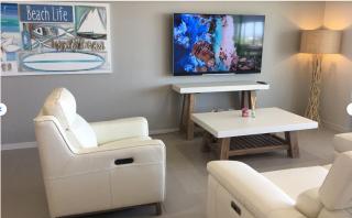 BEACH Sunshine & OCEAN breeze Getaway! - 5