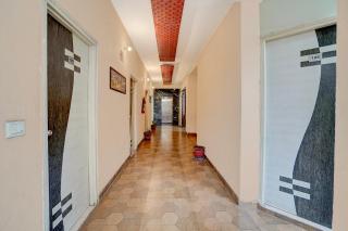 Hotel O Dehradun Railway Station Road Formerly North Star Residency - 5