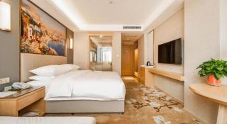 Vienna Hotel Shaanxi Xianyang Huitong China Square - 1