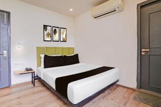 Super Townhouse Chandlodiya Railway Station Road Formerly NY - 9
