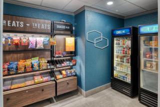 Hampton Inn Tomah - 3