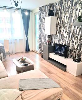 Juls 2 bed flat- Bulgaria mall FREE parking - 2