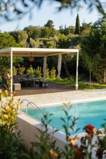 Sundial Houses - Pool & Garden - 9