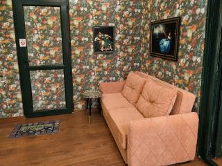 Historic Boutique Apartment Kutaisi - 5