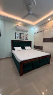 The Comfort Home - 1