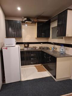 Luxury 1BR Apt in Bahria Phase 7 - 3