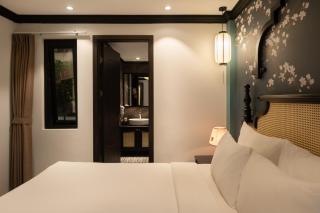 Bliss Signature Hotel - 8
