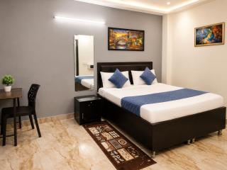 Hotel Suryansh Palace - 2