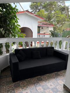 Luxury 1BHK Resort Apartment with Pool View & Wi-Fi - 9