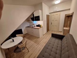 Cozy Studio for 2 AC Prime Location - 0