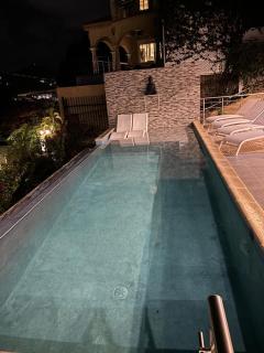 Belair Pool Villa with Rooftop & Island Views Oasis - 6