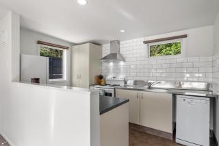 Hillside Retreat 2BR Home with Views & Parking - 8