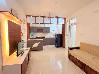 AeroNest Homes - 1BHK & 2BHK Quiet & Comfortable Near Airport 7km - 6