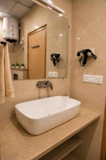 Private Balcony with 24x7 Power Backup and Free Parking - 8