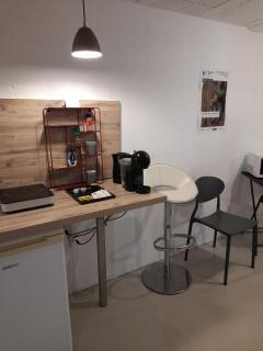 Logement privé dans maison avec parking au calme - 1