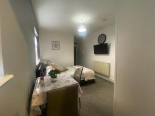 Cosy private studio in the heart of Moseley - 9