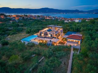 Villa Noir Olivum with Pool - 6
