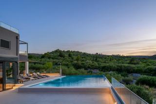 Villa Noir Olivum with Pool - 7