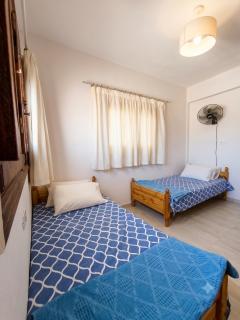 Zaytouna camp Room 2 - 0