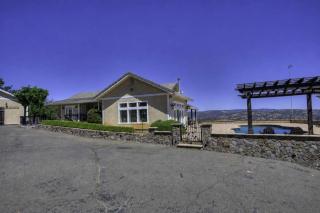 Napa Vineyard with Stunning Views By Allevo Homes - 5