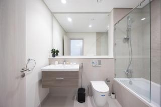 Bloomfields 1BR in Vantage 2- YGC - 4