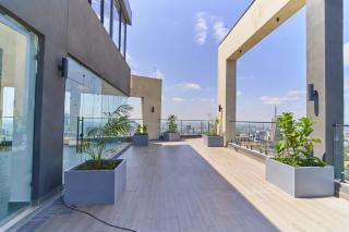Lux Homes Altura Studio 2216 - 6