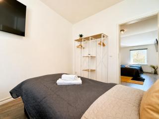 TT Living Apartments Rellingen I 1 & 2 Schlafzimmer I Küche I Waschmaschine I Parkplatz - 2