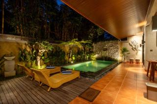 Yura house Private pool surrounded by nature - 4