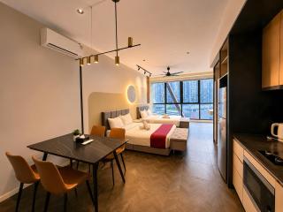 Scarletz Suites KLCC by DK - 9