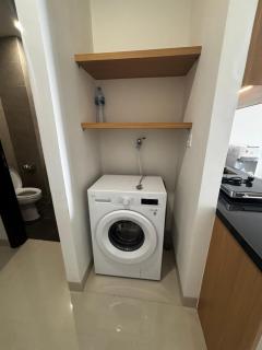 Saffron Apartments 10 21 - 3