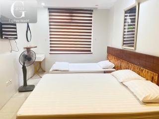 Hanoi Gold Hotel Near Bach Mai - 1