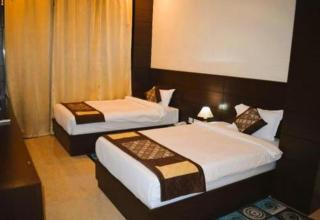 HOTEL SAPPHIRE INN - 8