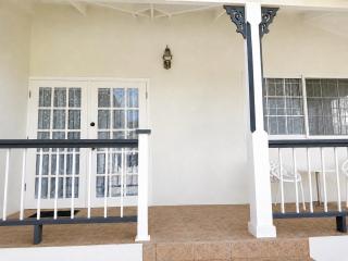 Maison Teranga, 5 Min drive to Rodney Bay Marina - 8