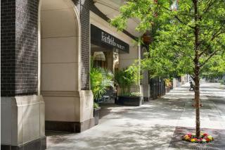Fairfield Inn and Suites Chicago Downtown/ Magnificent Mile - 9