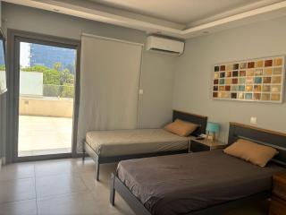Flat with huge veranda at the beach - 2