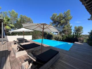 Superbe et spacieuse Villa dans un écrin de verdure - 9