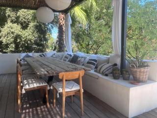 Superbe et spacieuse Villa dans un écrin de verdure - 6