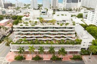 UNFRAMED, Miami Beach, Autograph Collection - 5