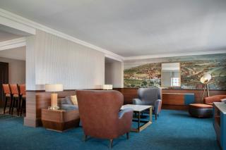 Hotel Cleveland Autograph Collection - 2