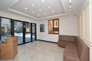 Best apartment near Seasons park - 9