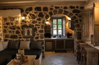 Pavlaina Complex of Traditional Residences in Nisyros. Enjoy the garden and the Sea View - 6