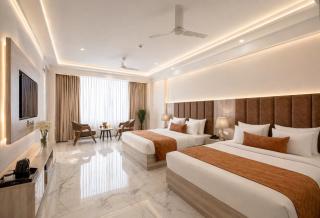 Hotel East End Suites - 1