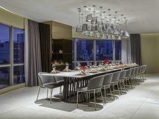 Novotel Suites Manila at Acqua - 6