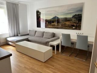 Bright & Modern City Apartments - Close to Center - 0