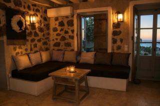 Pavlaina Complex of Traditional Residences in Nisyros. Enjoy the garden and the Sea View - 8