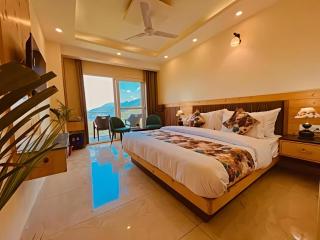 The Pine Woods - A Four Star Luxury Resort In Mussoorie Near JW Marriott - 0