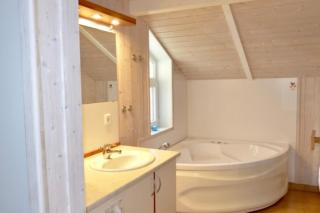 6 Personen kinderfreundliches Ferienhaus mit Sauna, Whirlpool und Kaminofen in Otterndorf - 1