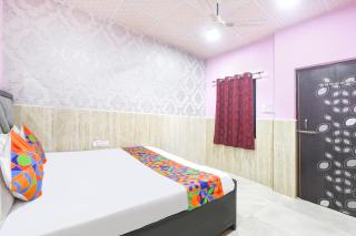 FabHotel Mohini Palace - 4